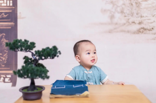 南漳孕妇几个月有反应